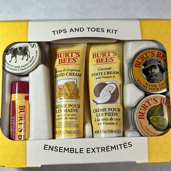 Essential Tips and Toes Essential Extrémités Burt’s Bees Beauty and and Care Kit - Picture 5 of 5